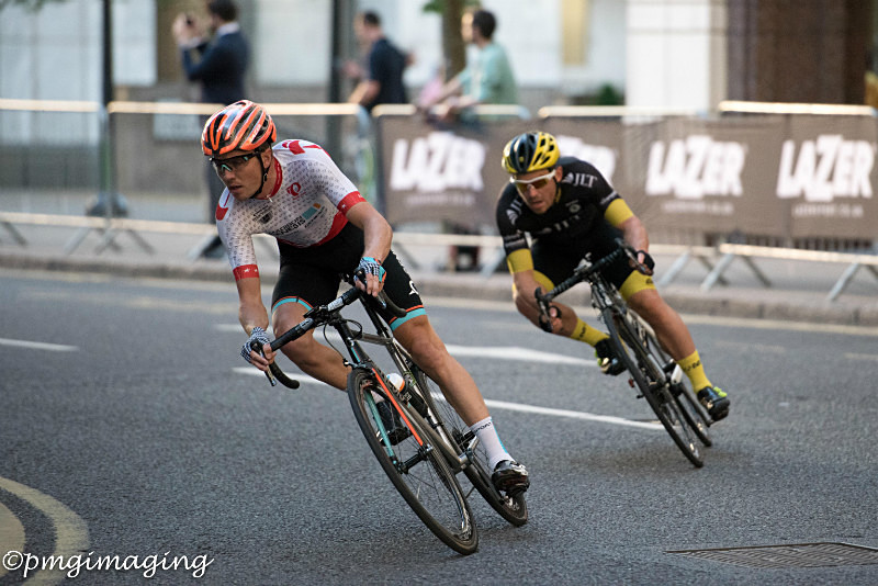 Cycling CW-6 - Cycling - Canary Wharf
