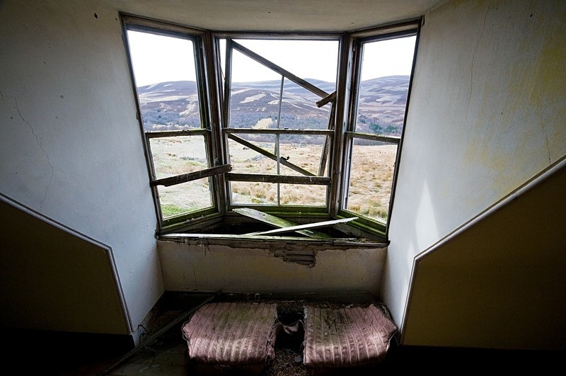  - Panes of Abandonment. Aberdeenshire