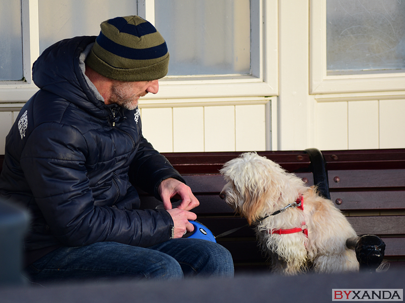 Candid 02 - Candids - Worthing