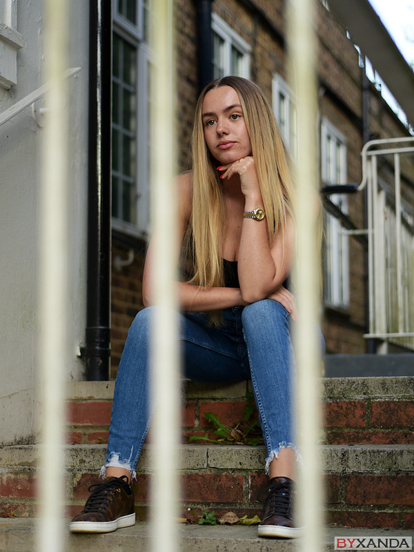  - Shoot 9 - Amba & Freya