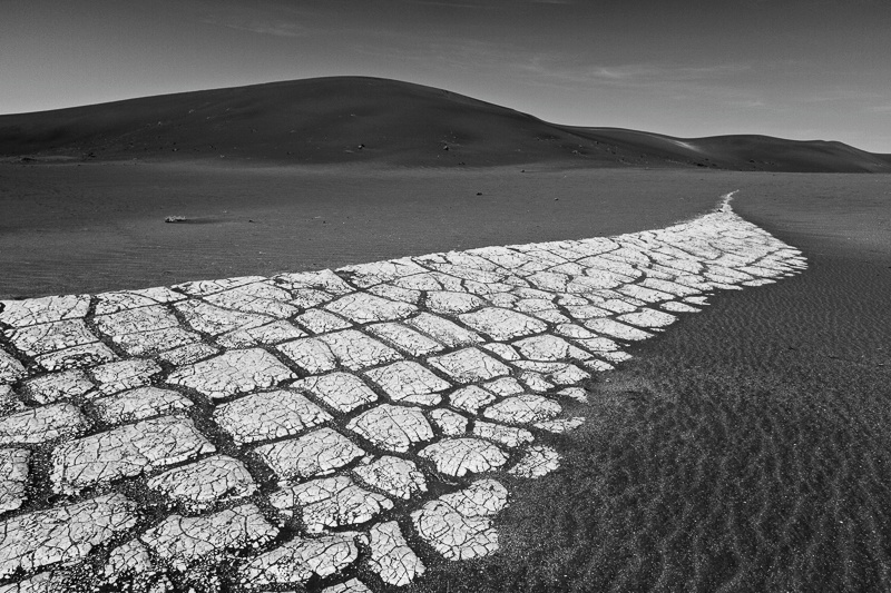 Cracked Clay Spur - Deadvlei - Namibia - 2014