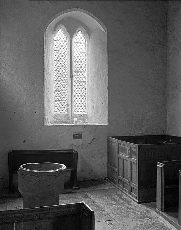 2152 - Hailes Church - Window  Font - The Cotswold Way - 2009
