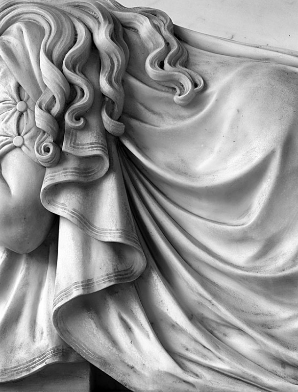 1560 - Alabaster Tresses  Folds - Memorial to John Phillips - 1759 to  - Churches, Chapels, Abbeys, and Priories