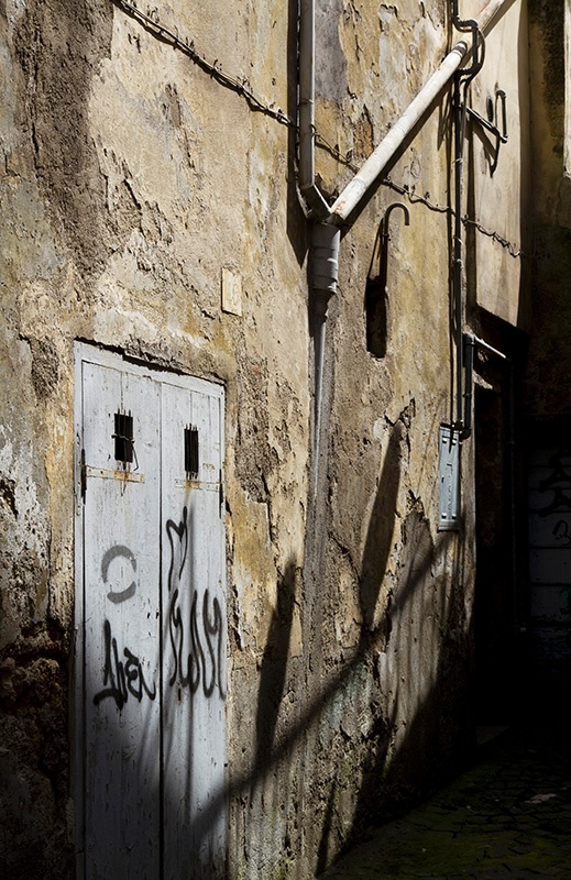 Orvieto - Alley - Umbria - April 2010