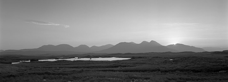 1237 - Sunrise over the Twelve Pins - Images from Ireland