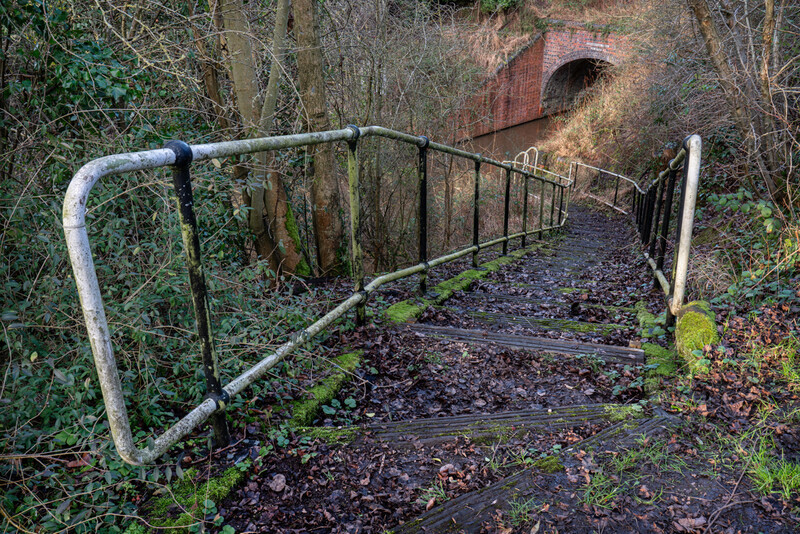 Dunhampstead Tunnel - North East - Droitwich & Worcester Canals & River Severn