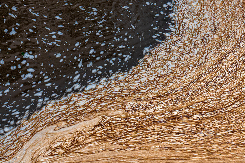 Accumulated Foam - Droitwich & Worcester Canals & River Severn