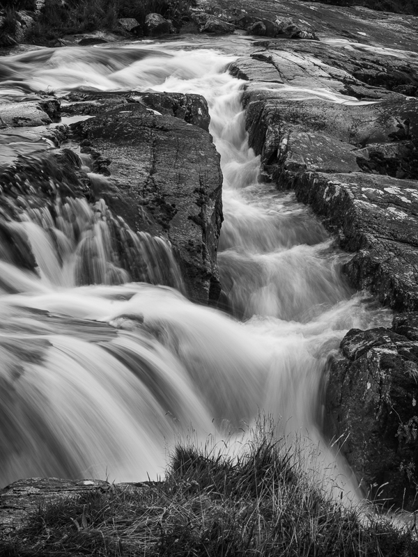 Cascade (IV) - Road to Hushnish - North Harris - Hebrides & Skye - 2015