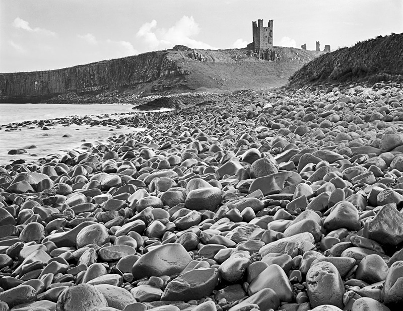 0615 - Dunstanburgh Black Rocks - Images from England