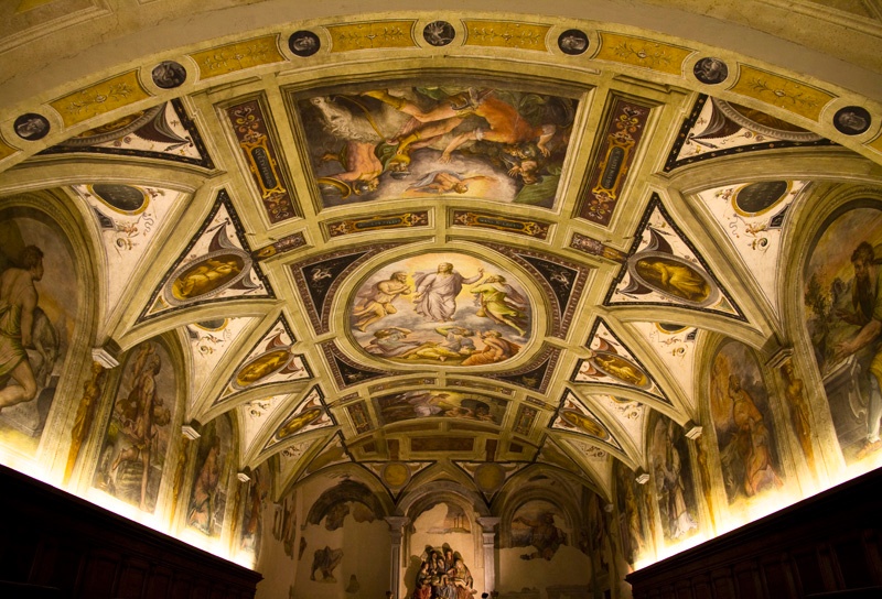 Cortona - Basement Murals - Umbria - April 2010