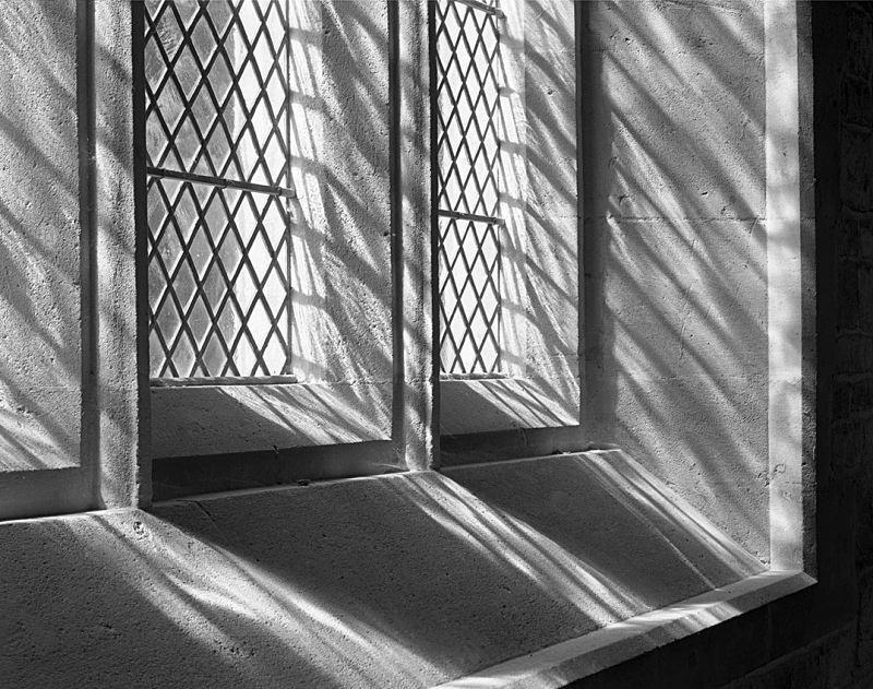 2147 - Stanway Church - Leaded Window - The Cotswold Way - 2009
