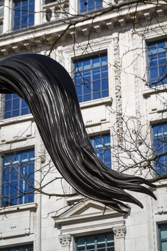 A Tail of One City - London