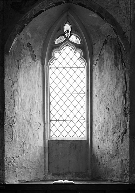 1405 - Hailes Chapel - Bible and Window - Churches, Chapels, Abbeys, and Priories