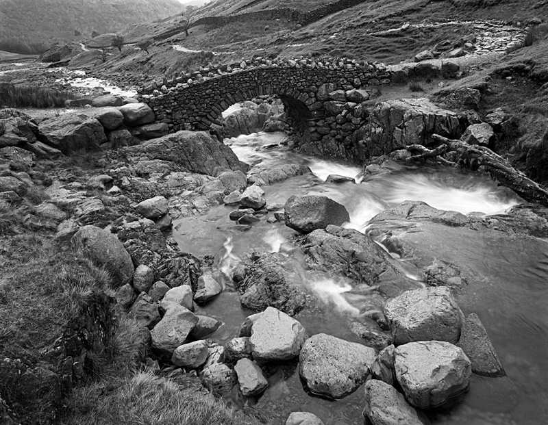 0645 - Stockley Bridge 2 - Images from England