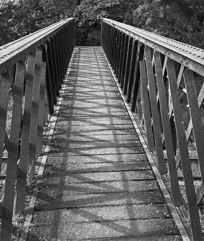2190 - Ryford Railway Bridge - The Cotswold Way - 2009