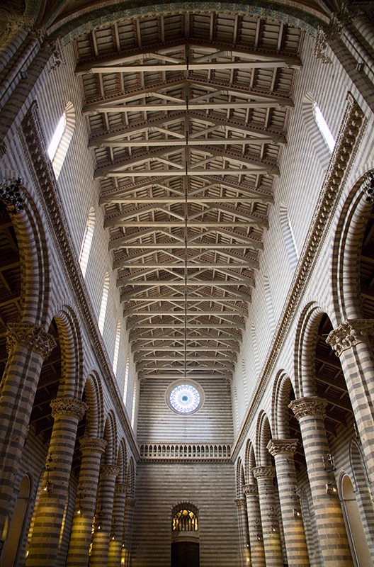 Orvieto - Nave - Umbria - April 2010