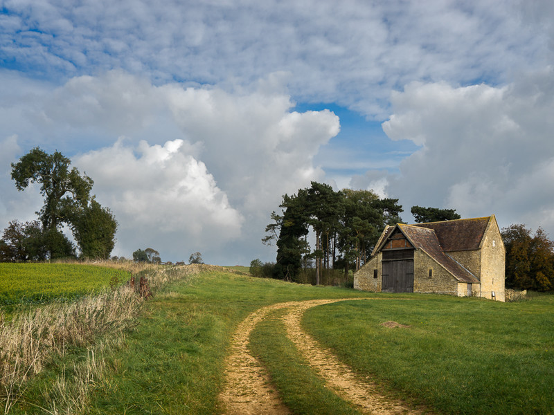 Day 46 - Sundial Barn - On Bredon Hill - 2016