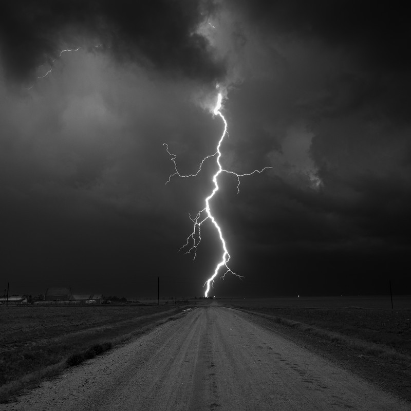 Kanorado Lightning Kansas - Black-and-white