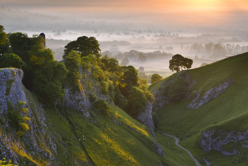 Cave Dale sunrise, Castleton, Peak District. - Peak District & surrounding area