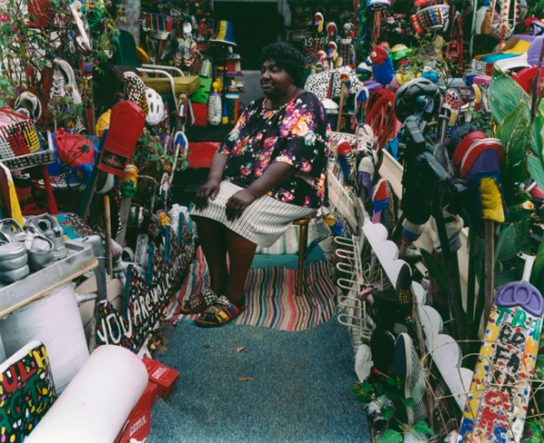 Mrs. LV Hull, Mississippi, #6, 2002 - Take Time to Appreciate