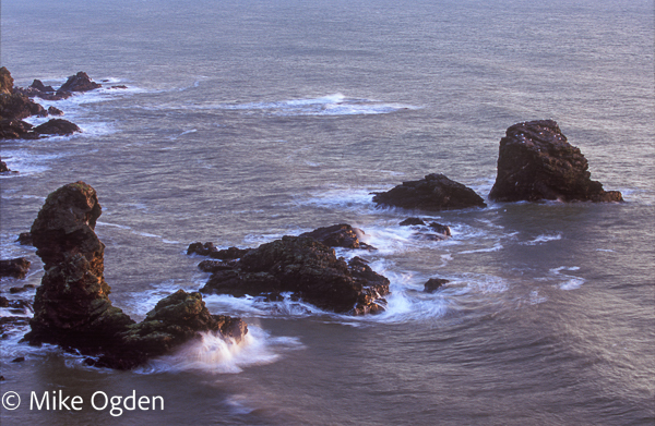 Muchalls Bay, Rough Water - Stonehaven and Area