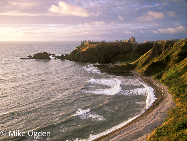 Dunnottar Castle across Castle Bay, 3 - Dunnottar Castle