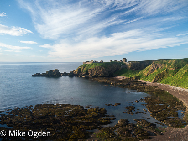 Dunnottar Castle, early Mmorning, across Castle Bay - Dunnottar Castle