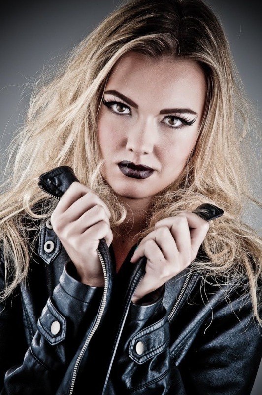  - Portrait & Fashion