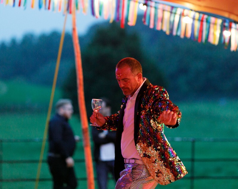  - Glitterfest