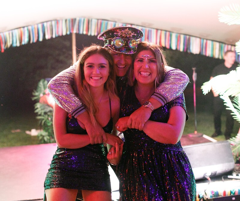  - Glitterfest