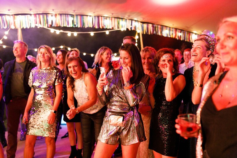  - Glitterfest