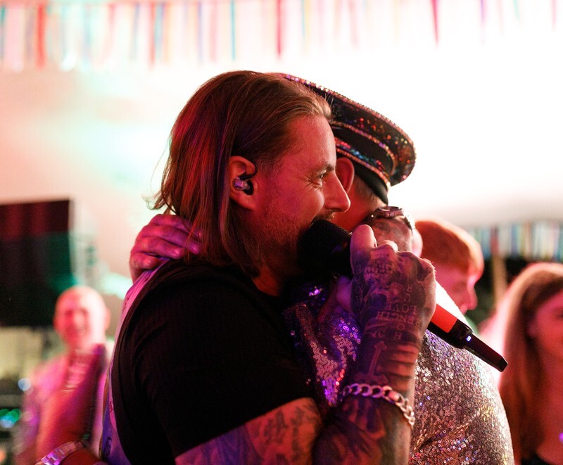  - Glitterfest