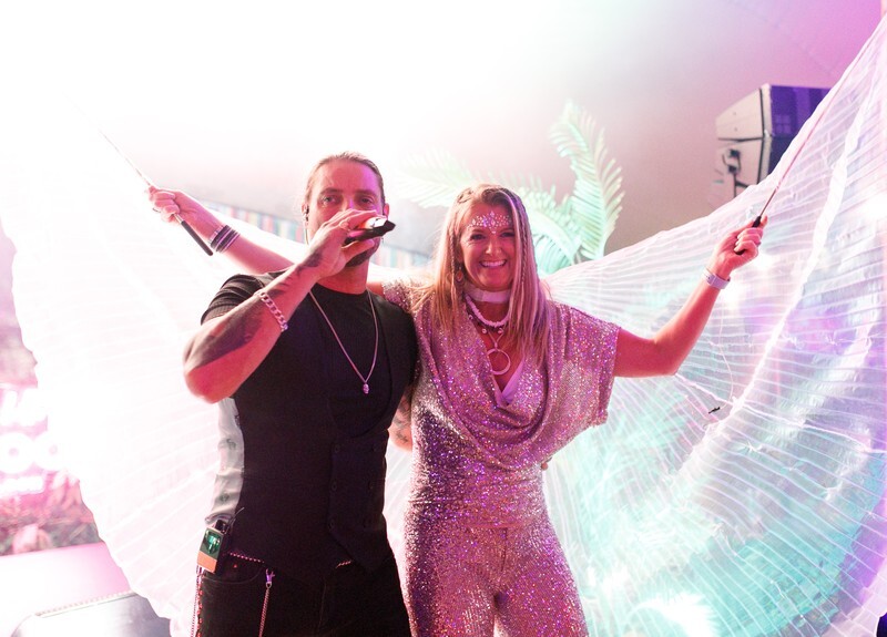  - Glitterfest
