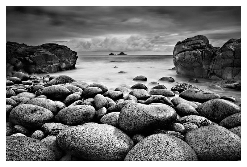 Porth Nanven - Monochrome Images