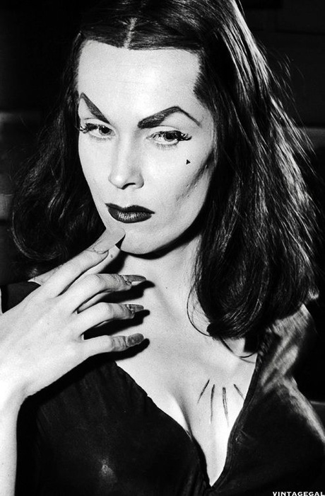 Vampira Photoshoot